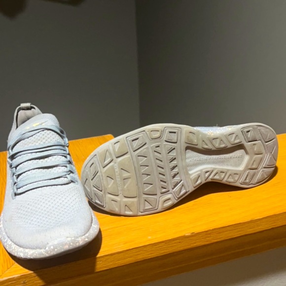 APL Gymshoe - Picture 6 of 6